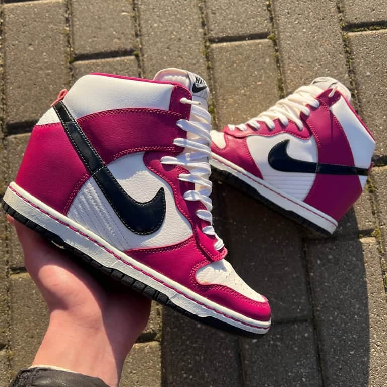 Обувь и кроссовки - фото 4